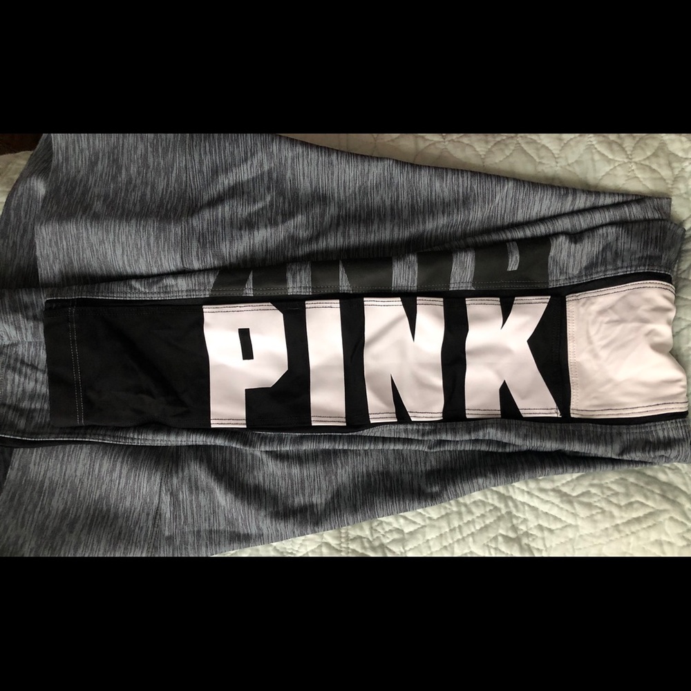 NWOT VS Pink bonded color block and mesh leggings